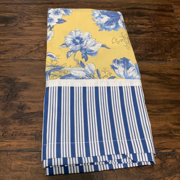 Home Trends NwOT blue & yellow valance - Picture 1 of 3